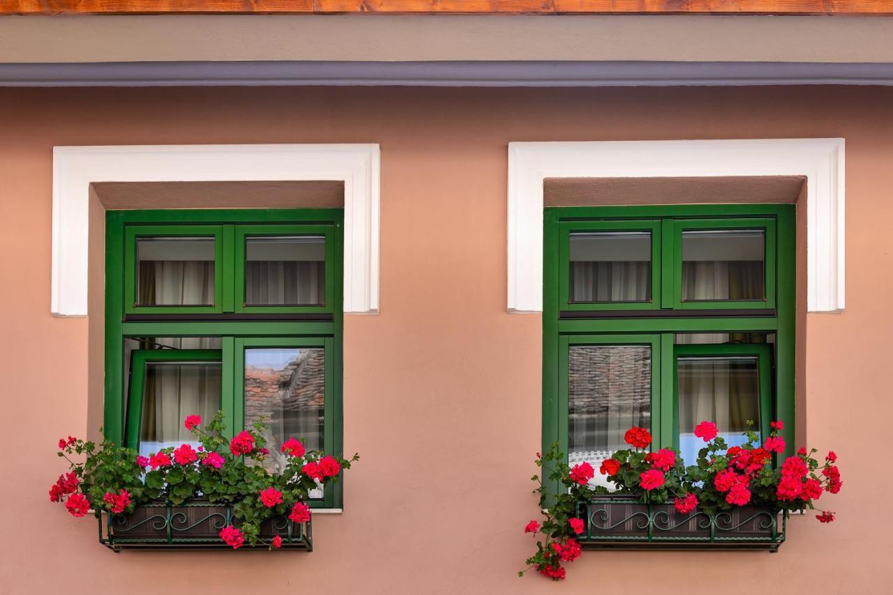 Aparthotel Blumenhaus Sibiu Exteriér fotografie